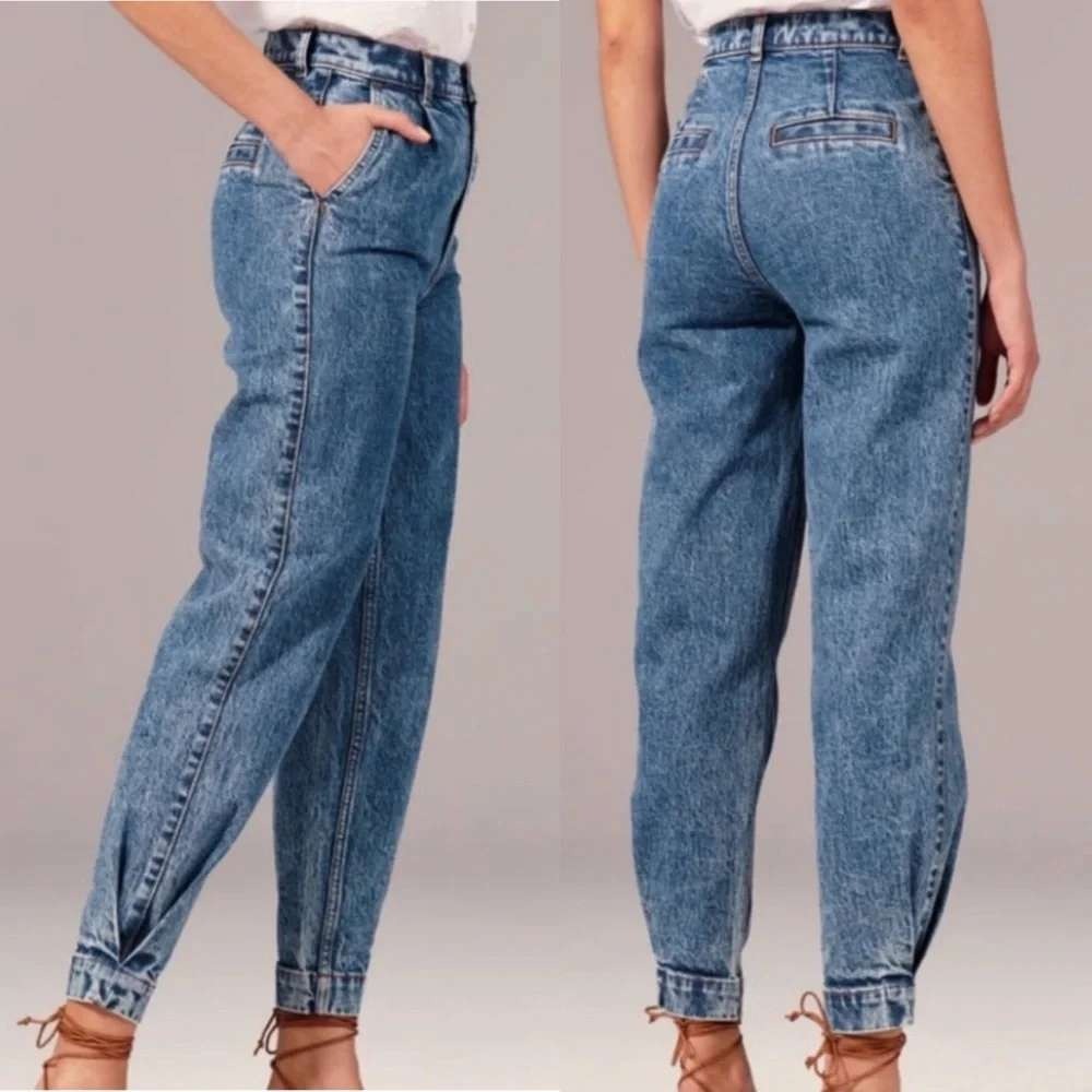 Abercrombie & Fitch Ultra High Rise Tapered Pleated Jeans Blue 29 8R Medium Wash